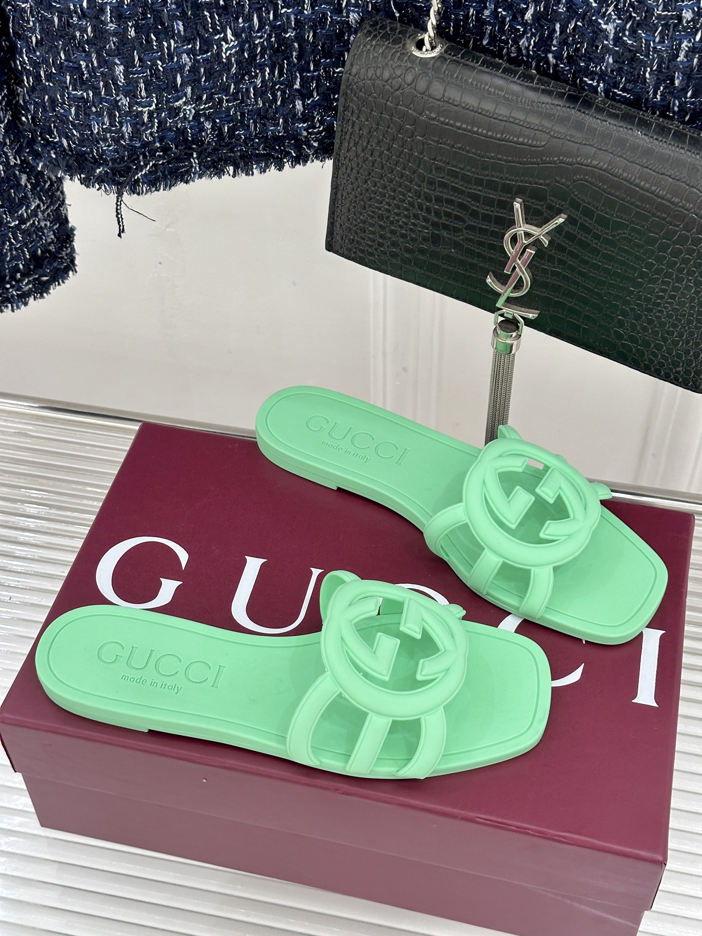 Gucci/古驰26WF新品双G果冻拖鞋续写Lido系列意式海岸风情将70年代典藏符号化作夏日奢适日常 