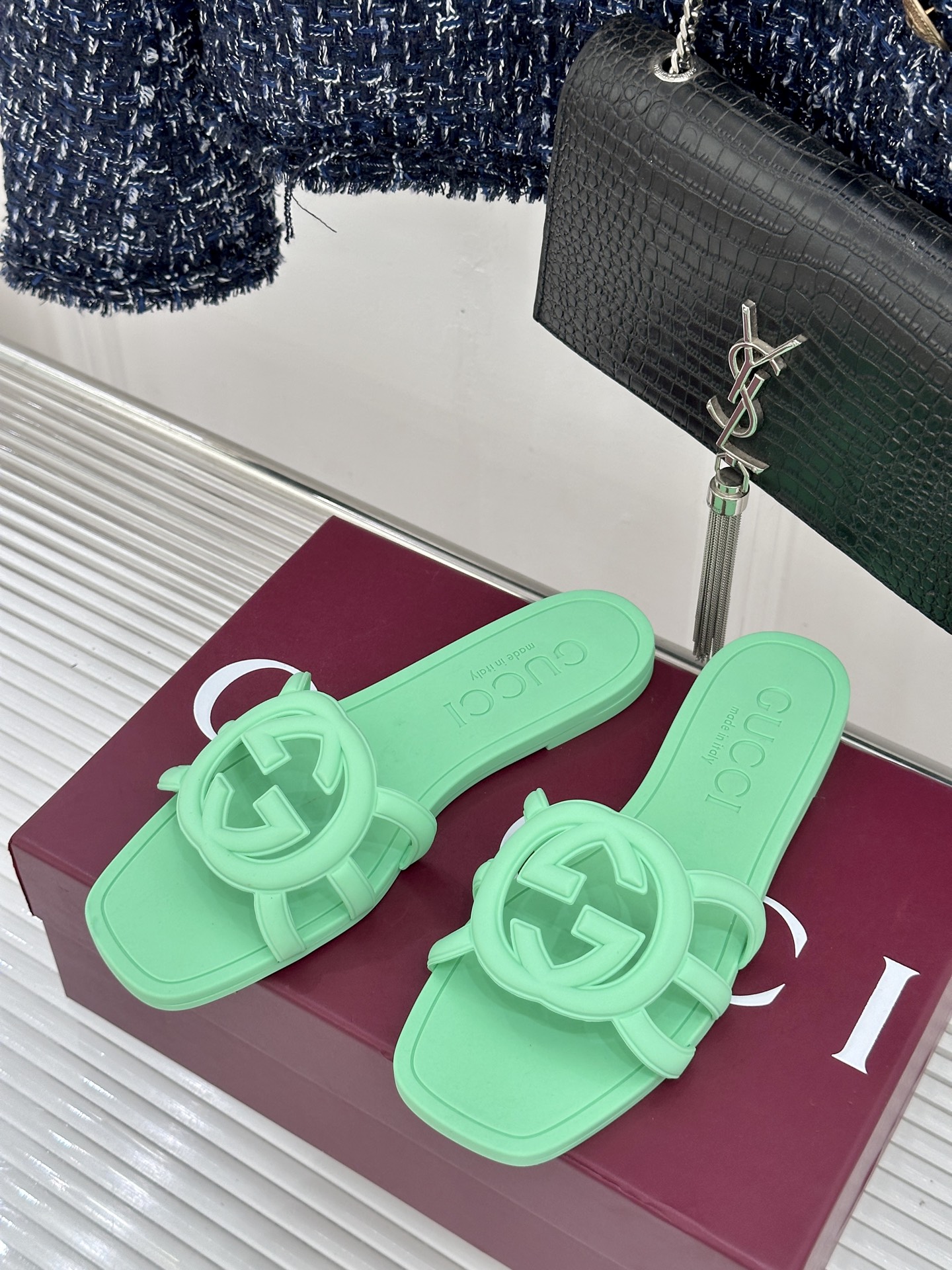 Gucci/古驰26WF新品双G果冻拖鞋续写Lido系列意式海岸风情将70年代典藏符号化作夏日奢适日常 