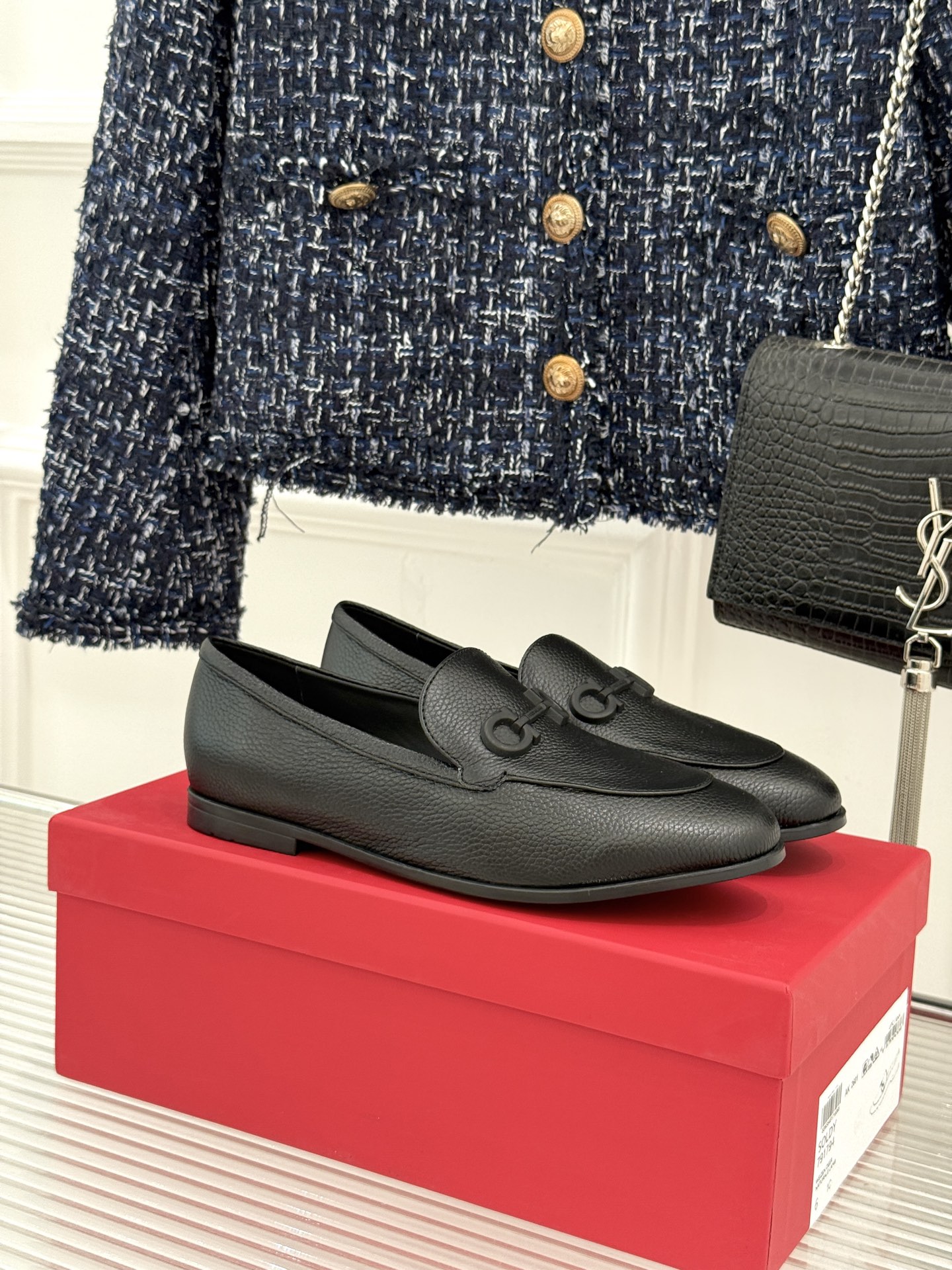 Ferragamo/菲拉格慕26WF新品马衔扣Gancini乐福鞋意式马术灵感邂逅现代优雅甄选柔软锤纹鹿