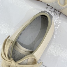 MaisonMargiela|MM6马吉拉经典德训鞋✨德训鞋鼻祖 复刻70年代德军训练鞋极简去logo设 MaisonMargiela|MM6马吉拉经典德训鞋✨德训鞋鼻祖 复刻70年代德军训练鞋极简去logo设