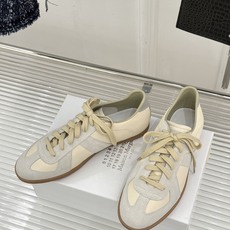 MaisonMargiela|MM6马吉拉经典德训鞋✨德训鞋鼻祖 复刻70年代德军训练鞋极简去logo设 MaisonMargiela|MM6马吉拉经典德训鞋✨德训鞋鼻祖 复刻70年代德军训练鞋极简去logo设