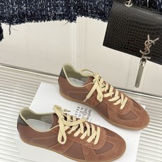 MaisonMargiela|MM6马吉拉经典德训鞋✨德训鞋鼻祖 复刻70年代德军训练鞋极简去logo设 MaisonMargiela|MM6马吉拉经典德训鞋✨德训鞋鼻祖 复刻70年代德军训练鞋极简去logo设