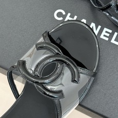 CHANE* |小香26S新品大双C镂空拖鞋通透肌理自带轻奢气韵经典双C镌刻品牌底蕴镂空剪裁勾勒灵动轮廓 CHANE* |小香26S新品大双C镂空拖鞋通透肌理自带轻奢气韵经典双C镌刻品牌底蕴镂空剪裁勾勒灵动轮廓