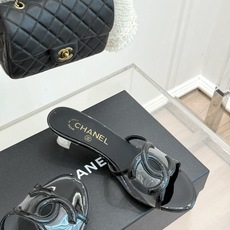 高跟CHANE* |小香26S新品大双C镂空拖鞋通透肌理自带轻奢气韵经典双C镌刻品牌底蕴镂空剪裁勾勒灵动 高跟CHANE* |小香26S新品大双C镂空拖鞋通透肌理自带轻奢气韵经典双C镌刻品牌底蕴镂空剪裁勾勒灵动