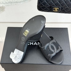 高跟CHANE* |小香26S新品大双C镂空拖鞋通透肌理自带轻奢气韵经典双C镌刻品牌底蕴镂空剪裁勾勒灵动 高跟CHANE* |小香26S新品大双C镂空拖鞋通透肌理自带轻奢气韵经典双C镌刻品牌底蕴镂空剪裁勾勒灵动