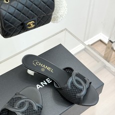高跟CHANE* |小香26S新品大双C镂空拖鞋通透肌理自带轻奢气韵经典双C镌刻品牌底蕴镂空剪裁勾勒灵动 高跟CHANE* |小香26S新品大双C镂空拖鞋通透肌理自带轻奢气韵经典双C镌刻品牌底蕴镂空剪裁勾勒灵动
