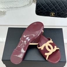 CHANE* |小香26S新品大双C镂空拖鞋通透肌理自带轻奢气韵经典双C镌刻品牌底蕴镂空剪裁勾勒灵动轮廓 CHANE* |小香26S新品大双C镂空拖鞋通透肌理自带轻奢气韵经典双C镌刻品牌底蕴镂空剪裁勾勒灵动轮廓