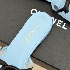 CHANE* |小香26S新品大双C镂空拖鞋通透肌理自带轻奢气韵经典双C镌刻品牌底蕴镂空剪裁勾勒灵动轮廓 CHANE* |小香26S新品大双C镂空拖鞋通透肌理自带轻奢气韵经典双C镌刻品牌底蕴镂空剪裁勾勒灵动轮廓