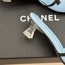 高跟CHANE* |小香26S新品大双C镂空拖鞋通透肌理自带轻奢气韵经典双C镌刻品牌底蕴镂空剪裁勾勒灵动 高跟CHANE* |小香26S新品大双C镂空拖鞋通透肌理自带轻奢气韵经典双C镌刻品牌底蕴镂空剪裁勾勒灵动