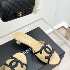 高跟CHANE* |小香26S新品大双C镂空拖鞋通透肌理自带轻奢气韵经典双C镌刻品牌底蕴镂空剪裁勾勒灵动 高跟CHANE* |小香26S新品大双C镂空拖鞋通透肌理自带轻奢气韵经典双C镌刻品牌底蕴镂空剪裁勾勒灵动