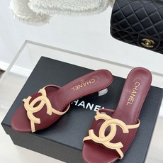 高跟CHANE* |小香26S新品大双C镂空拖鞋通透肌理自带轻奢气韵经典双C镌刻品牌底蕴镂空剪裁勾勒灵动 高跟CHANE* |小香26S新品大双C镂空拖鞋通透肌理自带轻奢气韵经典双C镌刻品牌底蕴镂空剪裁勾勒灵动