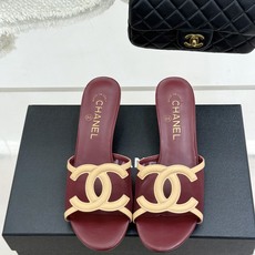 高跟CHANE* |小香26S新品大双C镂空拖鞋通透肌理自带轻奢气韵经典双C镌刻品牌底蕴镂空剪裁勾勒灵动 高跟CHANE* |小香26S新品大双C镂空拖鞋通透肌理自带轻奢气韵经典双C镌刻品牌底蕴镂空剪裁勾勒灵动