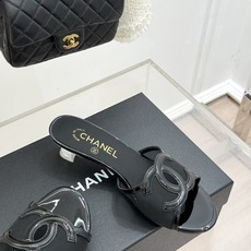 高跟CHANE* |小香26S新品大双C镂空拖鞋通透肌理自带轻奢气韵经典双C镌刻品牌底蕴镂空剪裁勾勒灵动 高跟CHANE* |小香26S新品大双C镂空拖鞋通透肌理自带轻奢气韵经典双C镌刻品牌底蕴镂空剪裁勾勒灵动