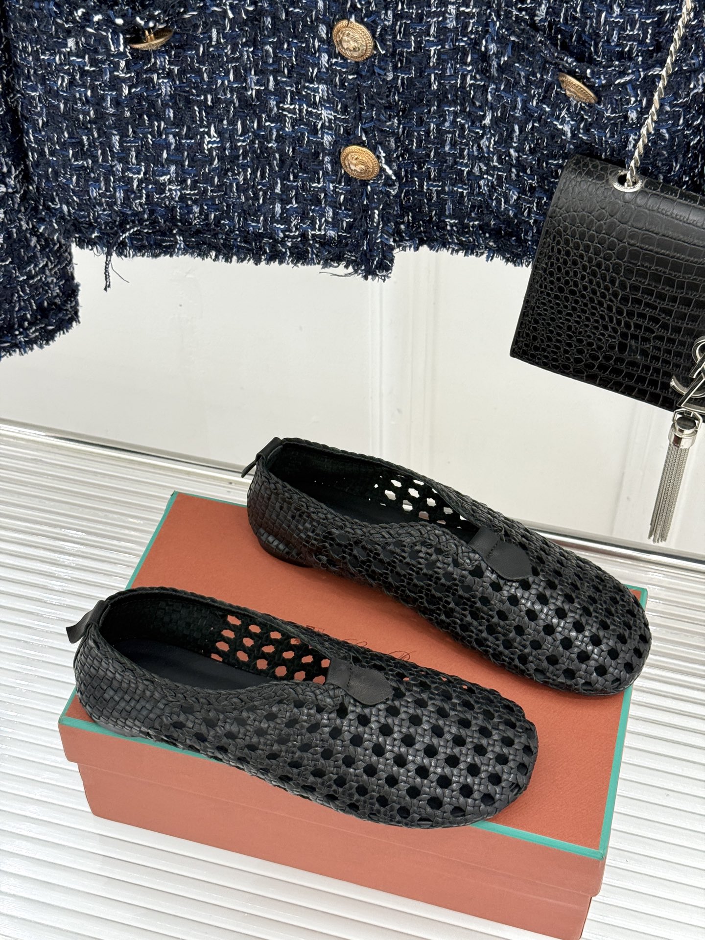Loro Piana/LP🌾26WF新品编织镂空乐福鞋镂空肌理自带呼吸感意大利匠人手工编织小羊皮如云朵般 Loro Piana/LP🌾26WF新品编织镂空乐福鞋镂空肌理自带呼吸感意大利匠人手工编织小羊皮如云朵般