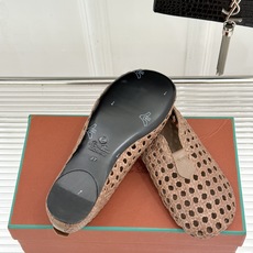Loro Piana/LP🌾26WF新品编织镂空乐福鞋镂空肌理自带呼吸感意大利匠人手工编织小羊皮如云朵般 Loro Piana/LP🌾26WF新品编织镂空乐福鞋镂空肌理自带呼吸感意大利匠人手工编织小羊皮如云朵般