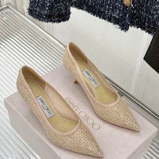 Jimmy Choo/吉米周26WF新品棉花糖尖头高跟鞋软弹鞋垫如踩云端尖头瞬间拉长腿型奶fufu配色温 Jimmy Choo/吉米周26WF新品棉花糖尖头高跟鞋软弹鞋垫如踩云端尖头瞬间拉长腿型奶fufu配色温