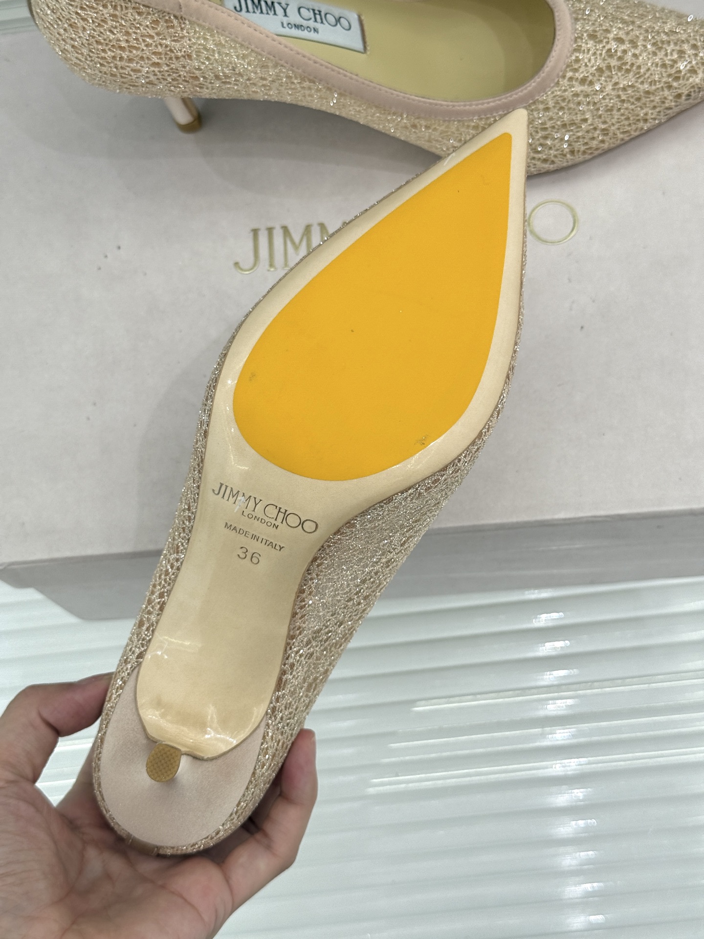 Jimmy Choo/吉米周26WF新品棉花糖尖头高跟鞋软弹鞋垫如踩云端尖头瞬间拉长腿型奶fufu配色温 Jimmy Choo/吉米周26WF新品棉花糖尖头高跟鞋软弹鞋垫如踩云端尖头瞬间拉长腿型奶fufu配色温
