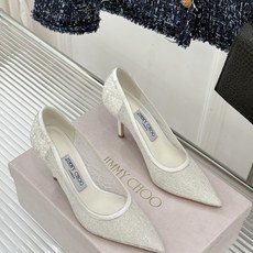 Jimmy Choo/吉米周26WF新品棉花糖尖头高跟鞋软弹鞋垫如踩云端尖头瞬间拉长腿型奶fufu配色温 Jimmy Choo/吉米周26WF新品棉花糖尖头高跟鞋软弹鞋垫如踩云端尖头瞬间拉长腿型奶fufu配色温
