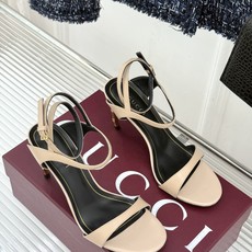 Gucci/古驰26WF新品一字带金属跟高跟凉鞋金属细跟折射冷冽光泽一字带勾勒足弓柔媚曲线杏仁头温柔包容 Gucci/古驰26WF新品一字带金属跟高跟凉鞋金属细跟折射冷冽光泽一字带勾勒足弓柔媚曲线杏仁头温柔包容
