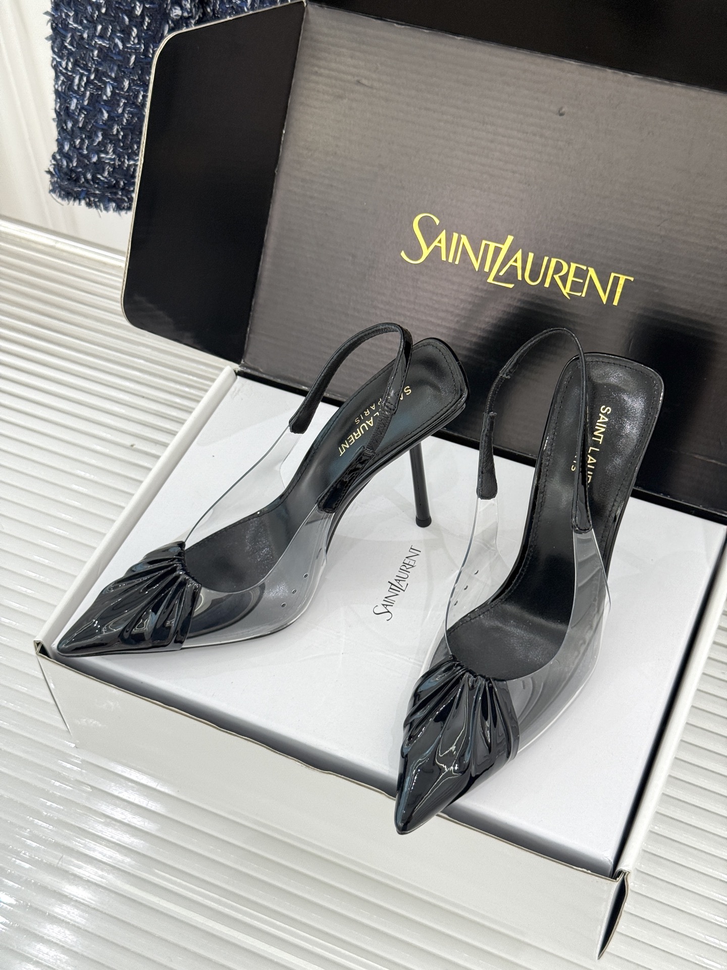 （原版飞机＋10）Saint Laurent /圣罗兰YSL26WF新品胶片褶皱尖头后空高跟凉鞋冷艳御姐