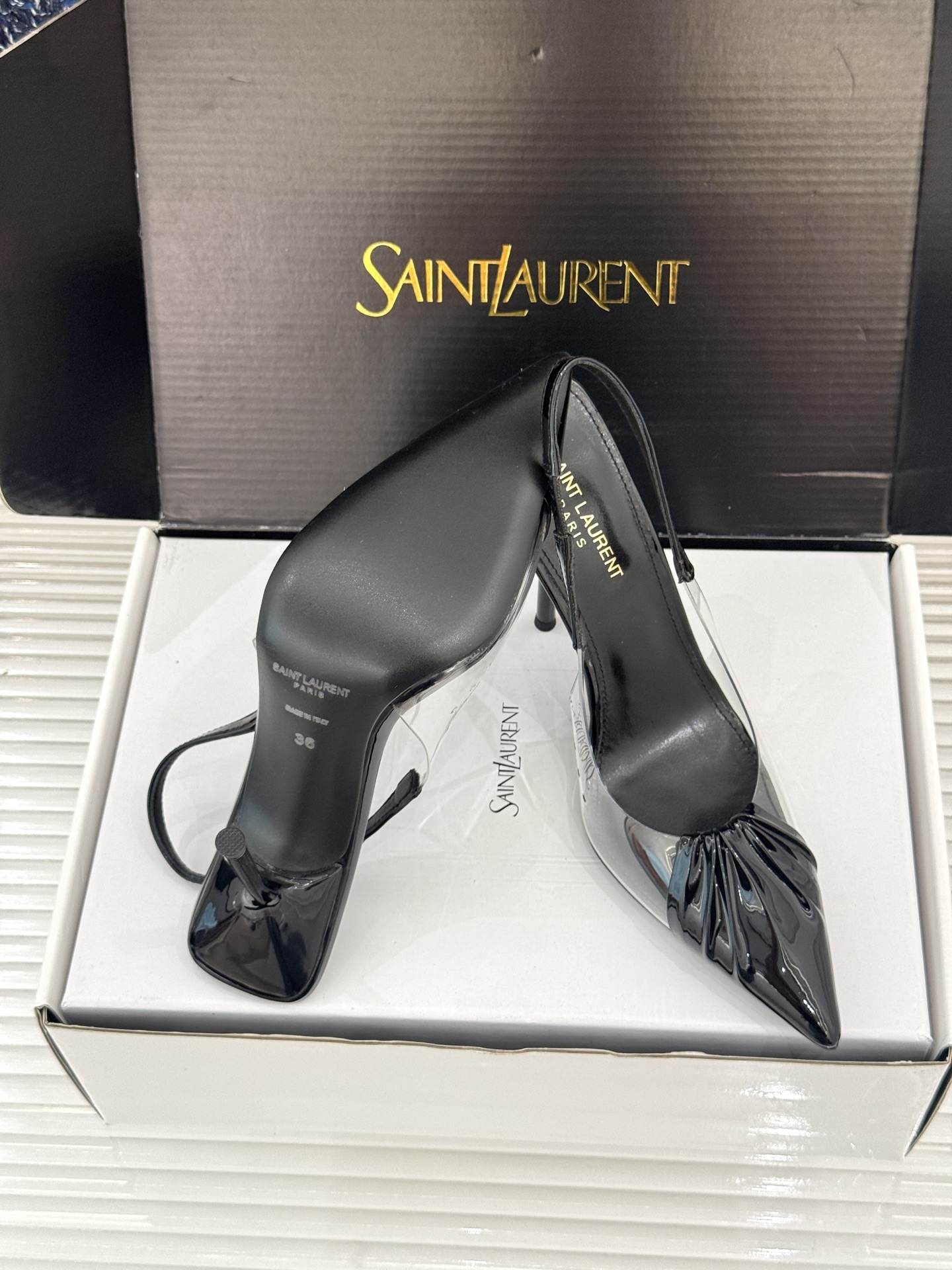 （原版飞机＋10）Saint Laurent /圣罗兰YSL26WF新品胶片褶皱尖头后空高跟凉鞋冷艳御姐