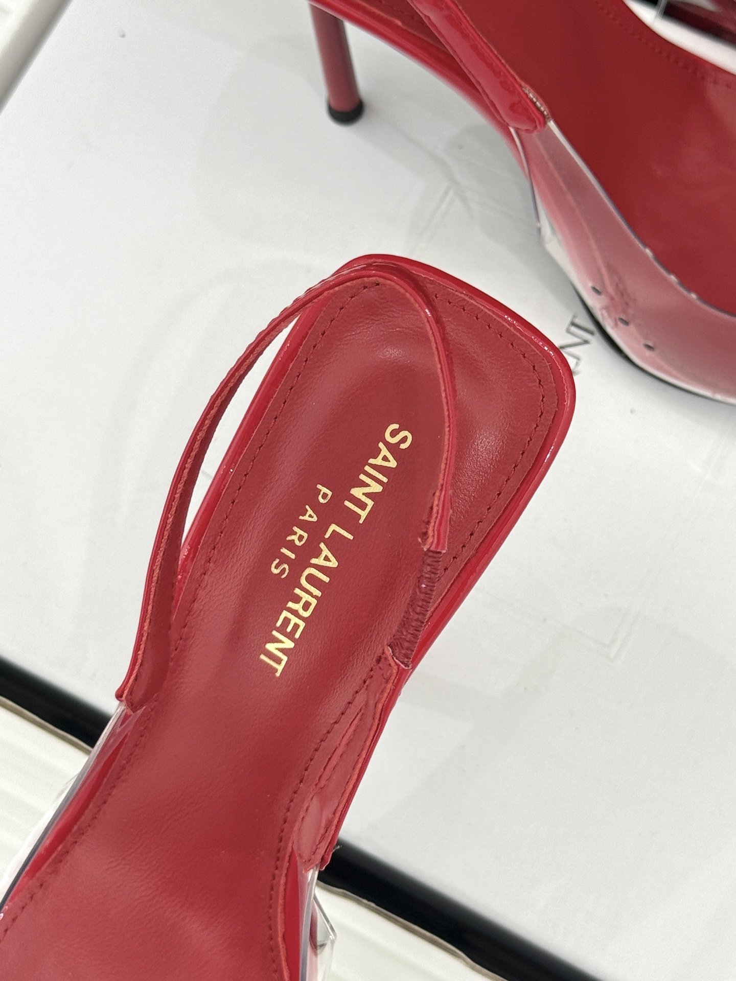 （原版飞机＋10）Saint Laurent /圣罗兰YSL26WF新品胶片褶皱尖头后空高跟凉鞋冷艳御姐