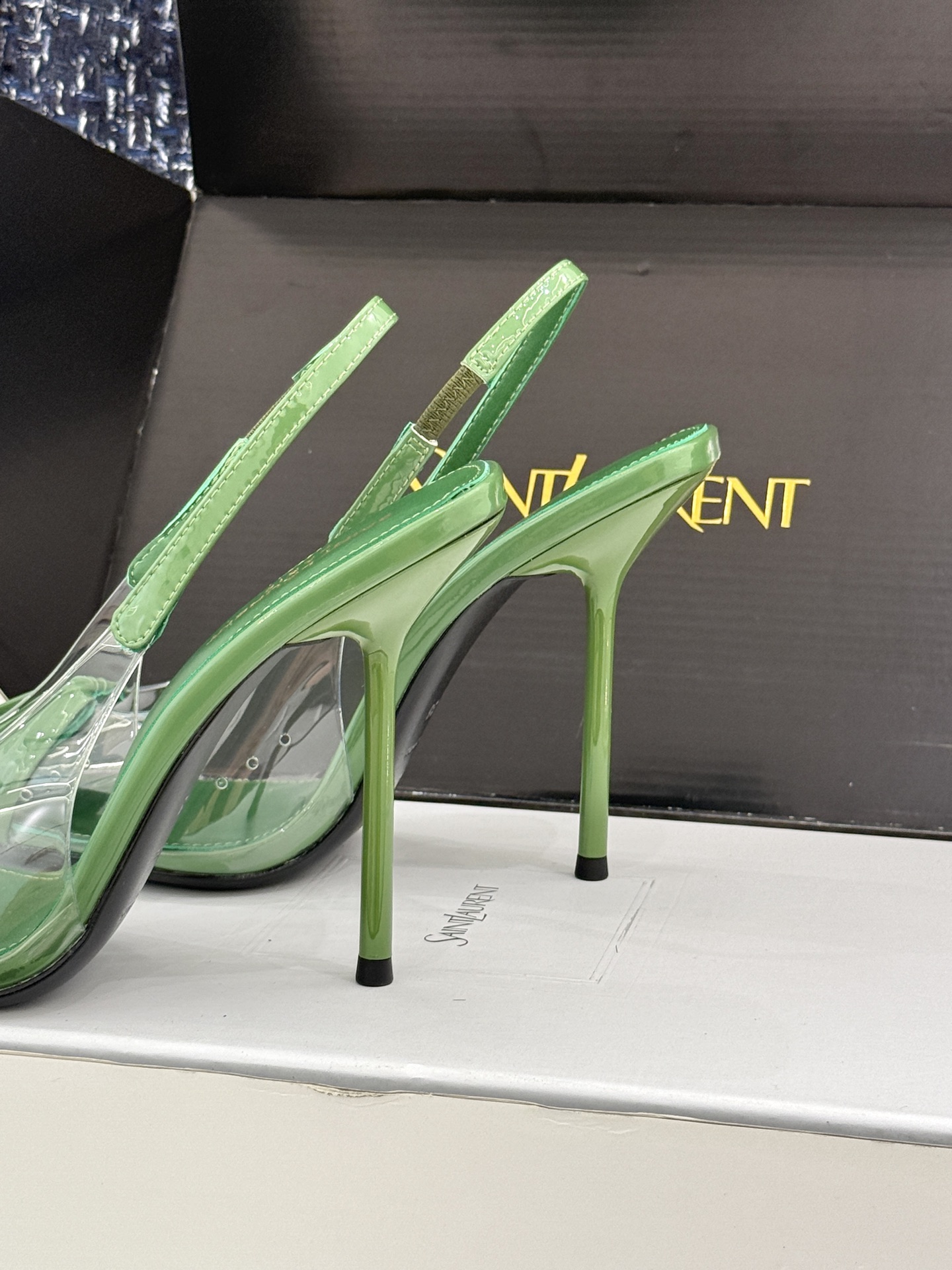 （原版飞机＋10）Saint Laurent /圣罗兰YSL26WF新品胶片褶皱尖头后空高跟凉鞋冷艳御姐