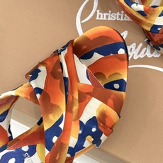 ChristinLouboutin/CL26WF新品彩色真丝交叉带高跟拖鞋彩色真丝泛着珍珠光泽交叉带缠绕 ChristinLouboutin/CL26WF新品彩色真丝交叉带高跟拖鞋彩色真丝泛着珍珠光泽交叉带缠绕