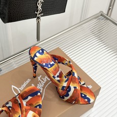 ChristinLouboutin/CL26WF新品彩色真丝交叉带高跟拖鞋彩色真丝泛着珍珠光泽交叉带缠绕 ChristinLouboutin/CL26WF新品彩色真丝交叉带高跟拖鞋彩色真丝泛着珍珠光泽交叉带缠绕