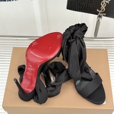 ChristinLouboutin/CL26WF新品彩色真丝蝴蝶结绑带高跟凉鞋把春日繁花揉进真丝里彩色缎 ChristinLouboutin/CL26WF新品彩色真丝蝴蝶结绑带高跟凉鞋把春日繁花揉进真丝里彩色缎