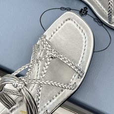 (原版飞机盒+10)Prada/普拉达26WF新品复古编织平底凉鞋手工编织重绎复古美学进口拉菲草织就肌理 (原版飞机盒+10)Prada/普拉达26WF新品复古编织平底凉鞋手工编织重绎复古美学进口拉菲草织就肌理
