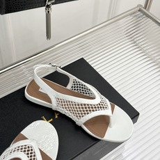 ALAÏA/阿莱亚26WF新品复古网面夹脚凉鞋阿莱亚26WF终章之作复古网面重绎经典美学菱格镂空织就呼吸 ALAÏA/阿莱亚26WF新品复古网面夹脚凉鞋阿莱亚26WF终章之作复古网面重绎经典美学菱格镂空织就呼吸