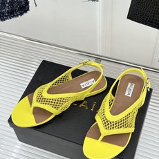 ALAÏA/阿莱亚26WF新品复古网面夹脚凉鞋阿莱亚26WF终章之作复古网面重绎经典美学菱格镂空织就呼吸 ALAÏA/阿莱亚26WF新品复古网面夹脚凉鞋阿莱亚26WF终章之作复古网面重绎经典美学菱格镂空织就呼吸