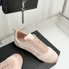 Jil Sander/吉尔桑达极26WF新品复古真丝芭蕾休闲德训鞋阿甘鞋 真丝与运动的温柔邂逅复古芭蕾融 Jil Sander/吉尔桑达极26WF新品复古真丝芭蕾休闲德训鞋阿甘鞋 真丝与运动的温柔邂逅复古芭蕾融