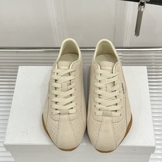 Jil Sander x PUMA 26WF新品休闲运动鞋德训鞋 极简与运动的灵魂碰撞Jil Sande Jil Sander x PUMA 26WF新品休闲运动鞋德训鞋 极简与运动的灵魂碰撞Jil Sande
