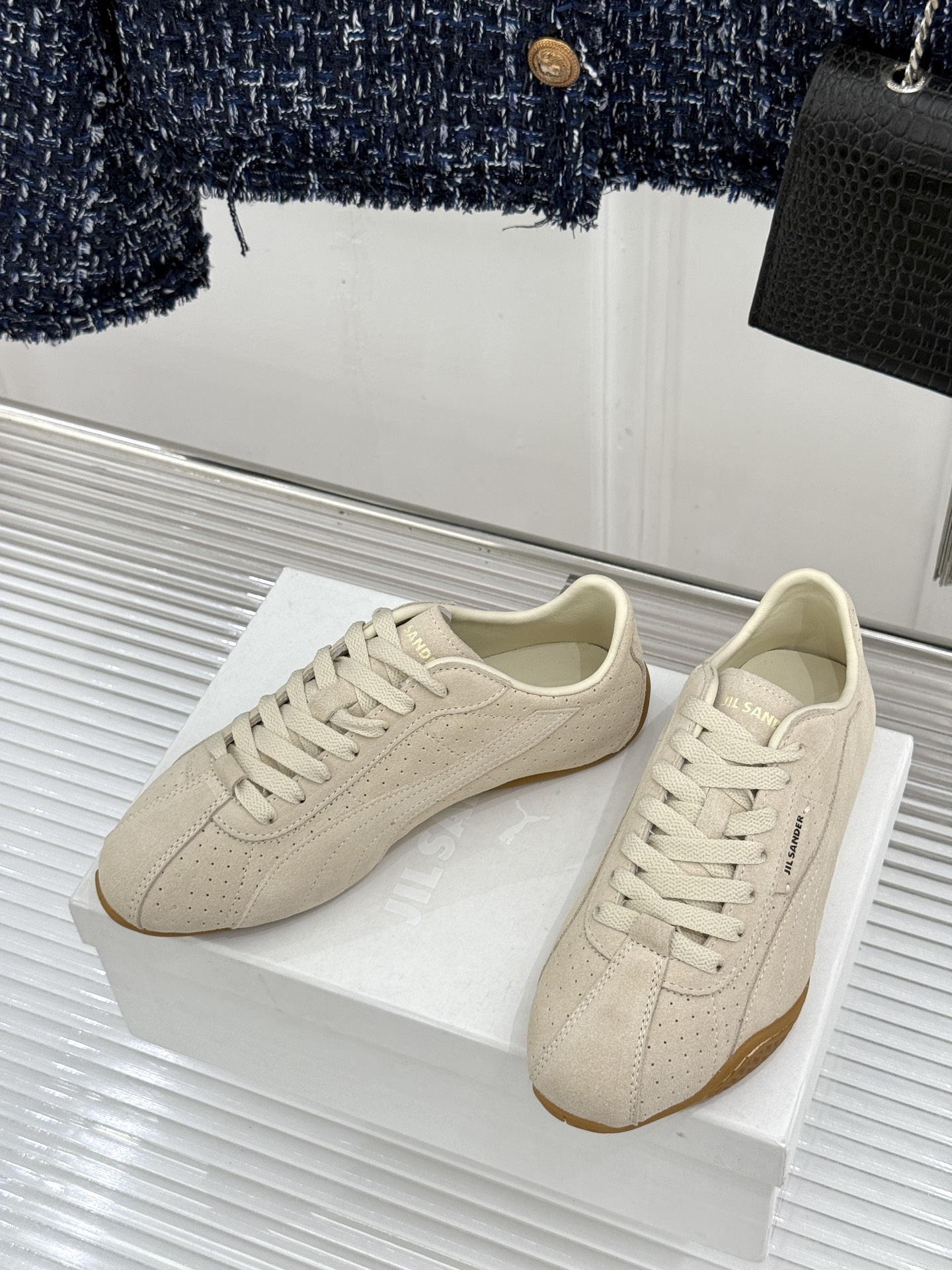 Jil Sander x PUMA 26WF新品休闲运动鞋德训鞋 极简与运动的灵魂碰撞Jil Sande Jil Sander x PUMA 26WF新品休闲运动鞋德训鞋 极简与运动的灵魂碰撞Jil Sande