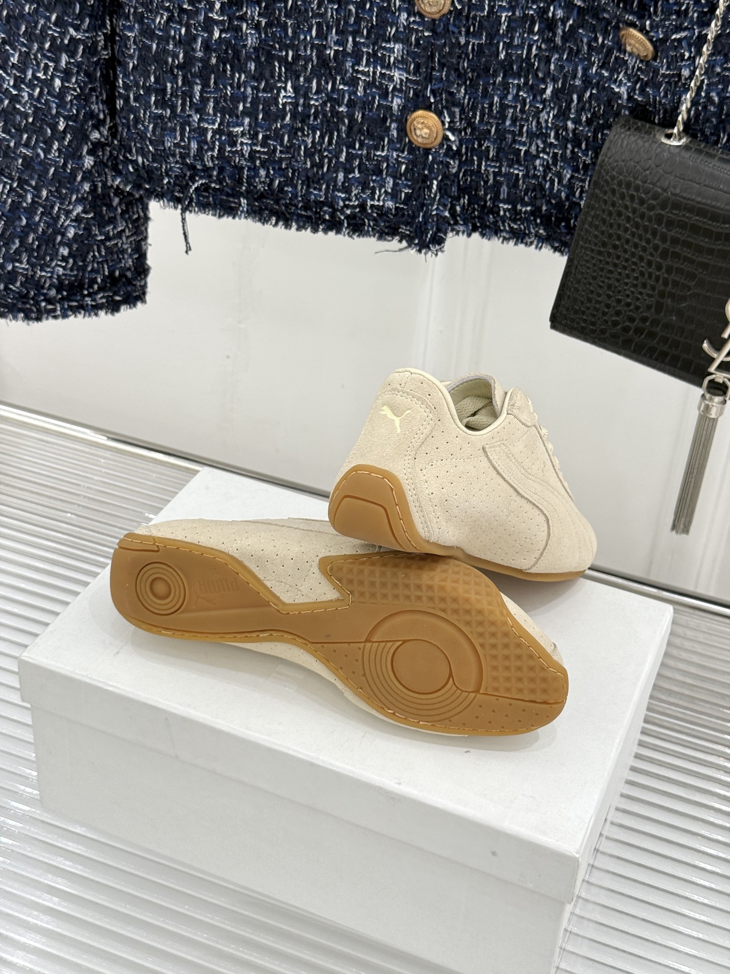 Jil Sander x PUMA 26WF新品休闲运动鞋德训鞋 极简与运动的灵魂碰撞Jil Sande Jil Sander x PUMA 26WF新品休闲运动鞋德训鞋 极简与运动的灵魂碰撞Jil Sande