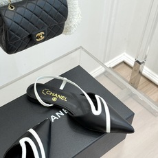 CHANE*|小香26M新品走秀拼色尖头蛇形带高跟鞋凉鞋小香走秀惊艳款系列拼色尖头勾勒足间锋芒蛇形细带缠 CHANE*|小香26M新品走秀拼色尖头蛇形带高跟鞋凉鞋小香走秀惊艳款系列拼色尖头勾勒足间锋芒蛇形细带缠