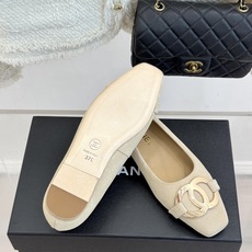 CHANE*|小香26M新品走秀金属大双C扣方头平底单鞋Chanel 走秀金属大双C单鞋小香系列走秀王炸 CHANE*|小香26M新品走秀金属大双C扣方头平底单鞋Chanel 走秀金属大双C单鞋小香系列走秀王炸