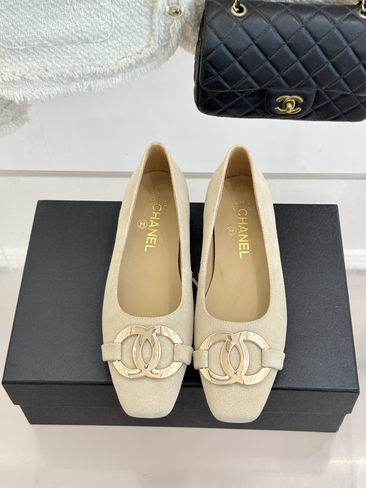CHANE*|小香26M新品走秀金属大双C扣方头平底单鞋Chanel 走秀金属大双C单鞋小香系列走秀王炸 CHANE*|小香26M新品走秀金属大双C扣方头平底单鞋Chanel 走秀金属大双C单鞋小香系列走秀王炸