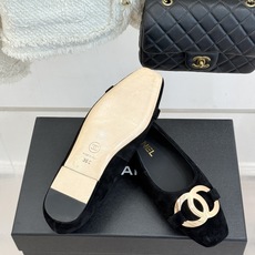 CHANE*|小香26M新品走秀金属大双C扣方头平底单鞋Chanel 走秀金属大双C单鞋小香系列走秀王炸 CHANE*|小香26M新品走秀金属大双C扣方头平底单鞋Chanel 走秀金属大双C单鞋小香系列走秀王炸