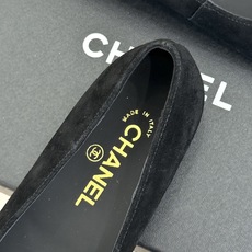 CHANE*|小香26M新品走秀金属大双C扣方头平底单鞋Chanel 走秀金属大双C单鞋小香系列走秀王炸 CHANE*|小香26M新品走秀金属大双C扣方头平底单鞋Chanel 走秀金属大双C单鞋小香系列走秀王炸
