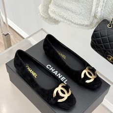 CHANE*|小香26M新品走秀金属大双C扣方头平底单鞋Chanel 走秀金属大双C单鞋小香系列走秀王炸 CHANE*|小香26M新品走秀金属大双C扣方头平底单鞋Chanel 走秀金属大双C单鞋小香系列走秀王炸