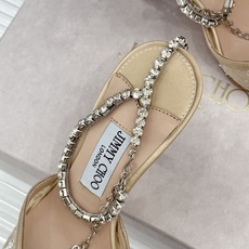 Jimmy Choo/吉米周26WF新品水钻网纱尖头高跟凉鞋谁能拒绝一双自带星光的JC!这款水钻网纱鞋堪 Jimmy Choo/吉米周26WF新品水钻网纱尖头高跟凉鞋谁能拒绝一双自带星光的JC!这款水钻网纱鞋堪