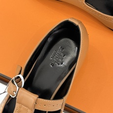 Hermès/爱马仕26WF新品法式复古T字带镂空雕花玛丽珍鞋手工镂空雕花巧夺天工T字带勾勒纤细足背线圆 Hermès/爱马仕26WF新品法式复古T字带镂空雕花玛丽珍鞋手工镂空雕花巧夺天工T字带勾勒纤细足背线圆