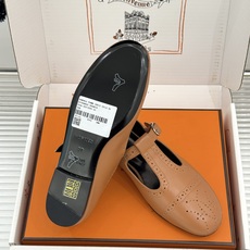Hermès/爱马仕26WF新品法式复古T字带镂空雕花玛丽珍鞋手工镂空雕花巧夺天工T字带勾勒纤细足背线圆 Hermès/爱马仕26WF新品法式复古T字带镂空雕花玛丽珍鞋手工镂空雕花巧夺天工T字带勾勒纤细足背线圆
