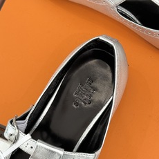 Hermès/爱马仕26WF新品法式复古T字带镂空雕花玛丽珍鞋手工镂空雕花巧夺天工T字带勾勒纤细足背线圆 Hermès/爱马仕26WF新品法式复古T字带镂空雕花玛丽珍鞋手工镂空雕花巧夺天工T字带勾勒纤细足背线圆