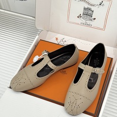 Hermès/爱马仕26WF新品法式复古T字带镂空雕花玛丽珍鞋手工镂空雕花巧夺天工T字带勾勒纤细足背线圆 Hermès/爱马仕26WF新品法式复古T字带镂空雕花玛丽珍鞋手工镂空雕花巧夺天工T字带勾勒纤细足背线圆