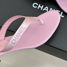 CHANE*|小香26S新品水钻字母金属跟高跟拖鞋夏日凉鞋天花板闪耀水钻字母镌刻经典细带勾勒纤细迷人足背 CHANE*|小香26S新品水钻字母金属跟高跟拖鞋夏日凉鞋天花板闪耀水钻字母镌刻经典细带勾勒纤细迷人足背