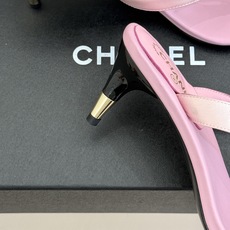 CHANE*|小香26S新品水钻字母金属跟高跟拖鞋夏日凉鞋天花板闪耀水钻字母镌刻经典细带勾勒纤细迷人足背 CHANE*|小香26S新品水钻字母金属跟高跟拖鞋夏日凉鞋天花板闪耀水钻字母镌刻经典细带勾勒纤细迷人足背